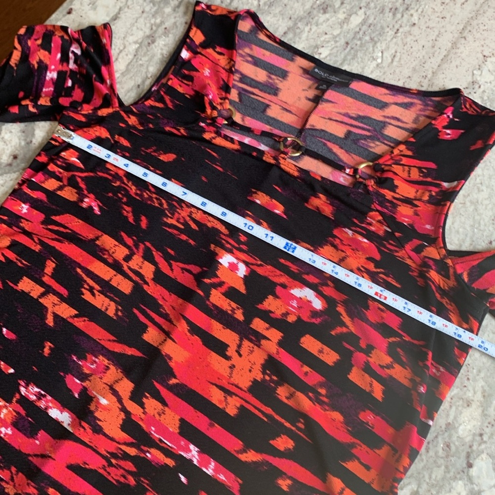 Cold Shoulder Top - Picture 8 of 9